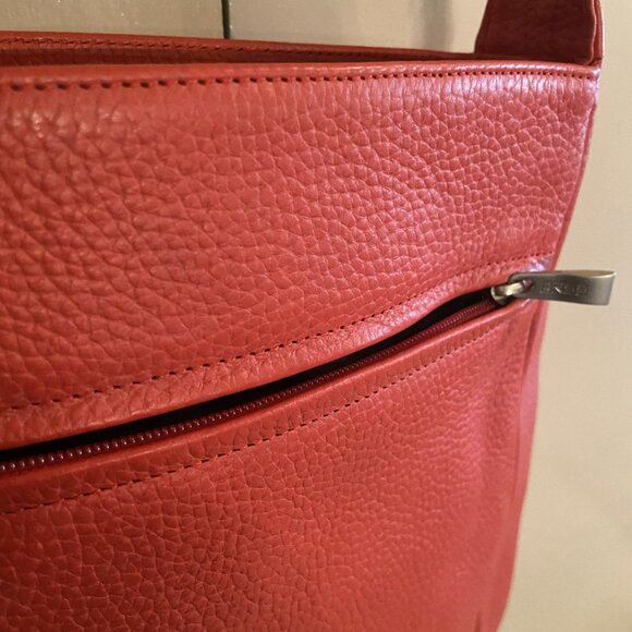 Original CREE - Full Grain Leather Cross Body Tote. Statement Bag - Picture 3 of 6